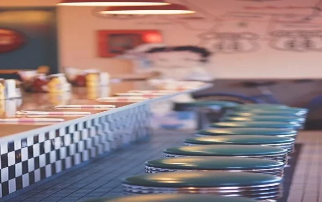 T’s Diner / Ice Cream Shop