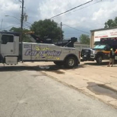 Fernandez & Sons Wrecker Service