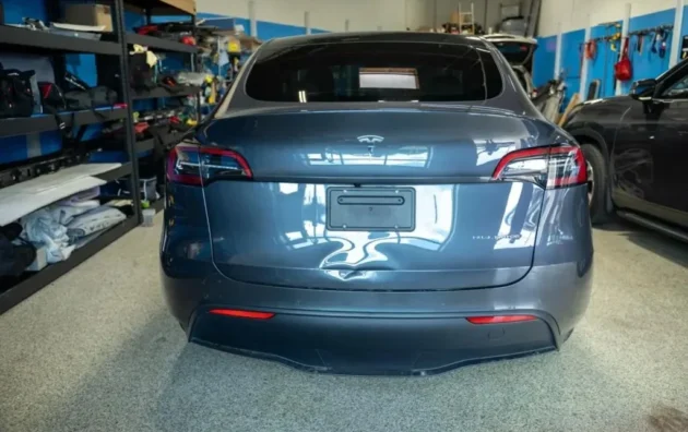 EZ Tech Paintless Dent Removal & Collision